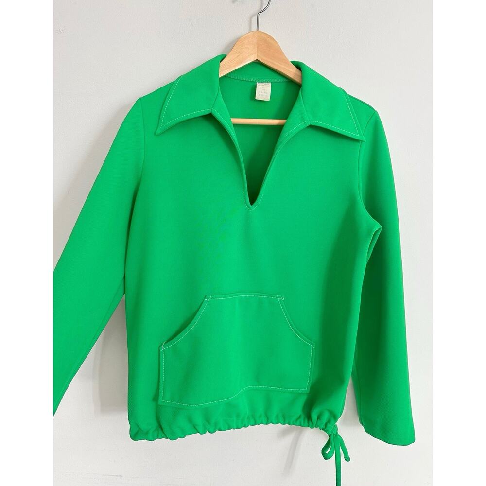 Vintage 70’s Size 14 Large Kelly Green Long Sleeve Collared Top